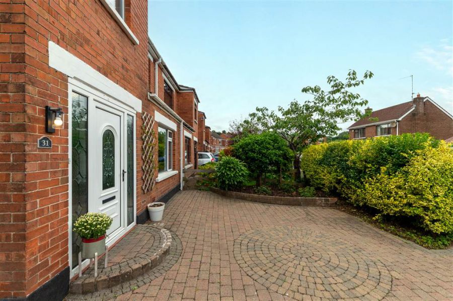 31 Ashton Park