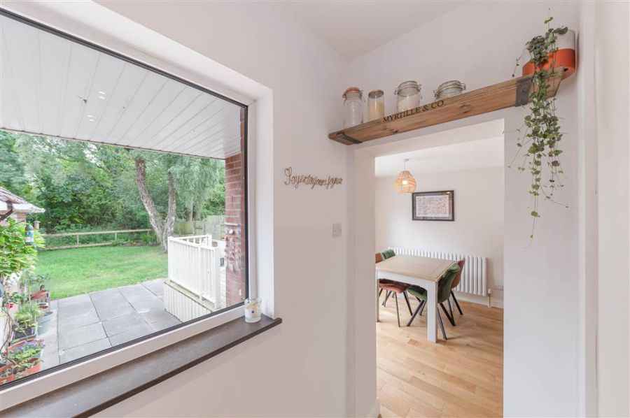 31 Ashton Park