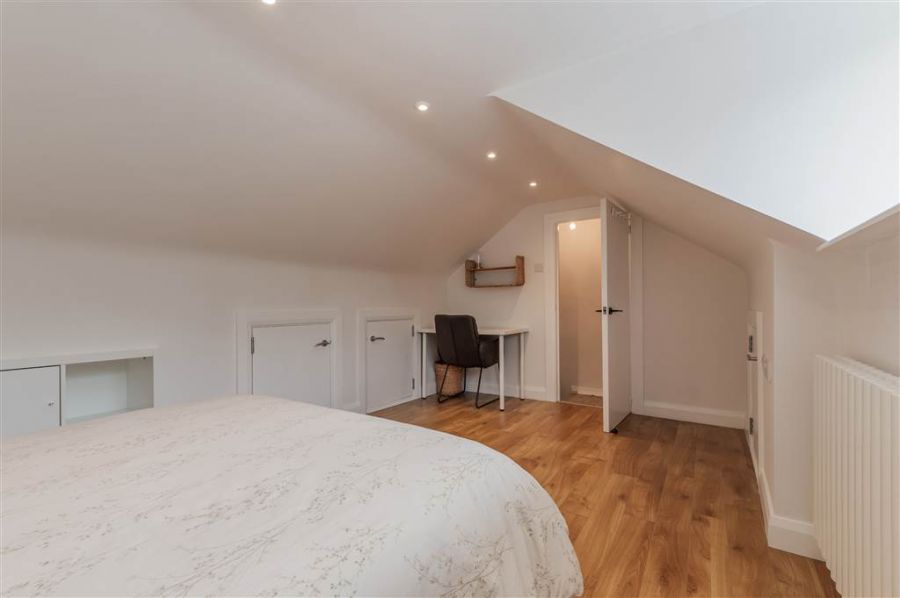 31 Ashton Park