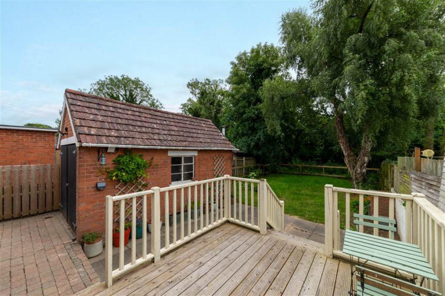 31 Ashton Park