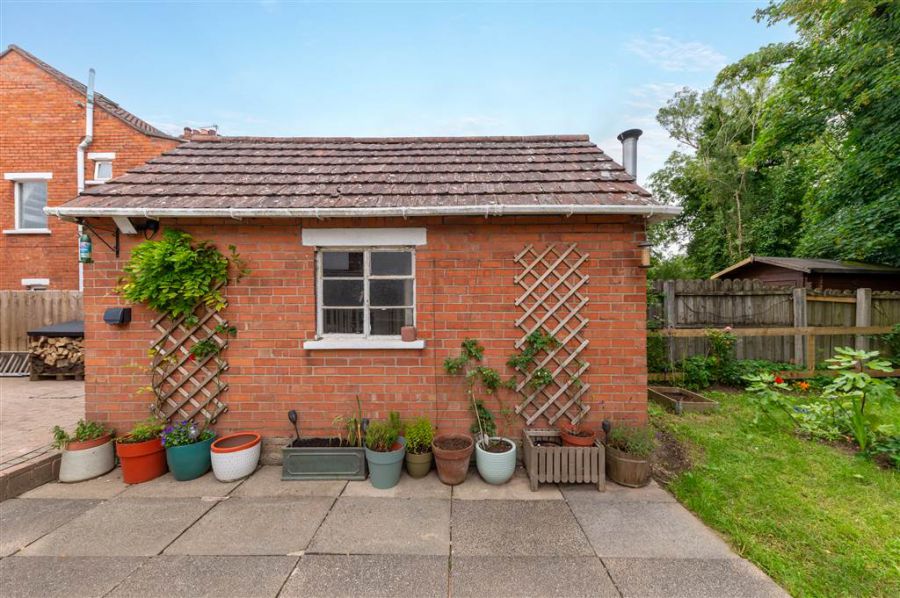 31 Ashton Park