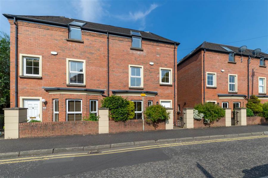 22 Richmond Park, Finaghy, Belfast, BT10 0HB