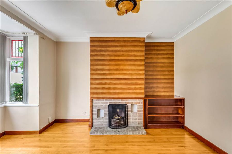 9 Finaghy Park South