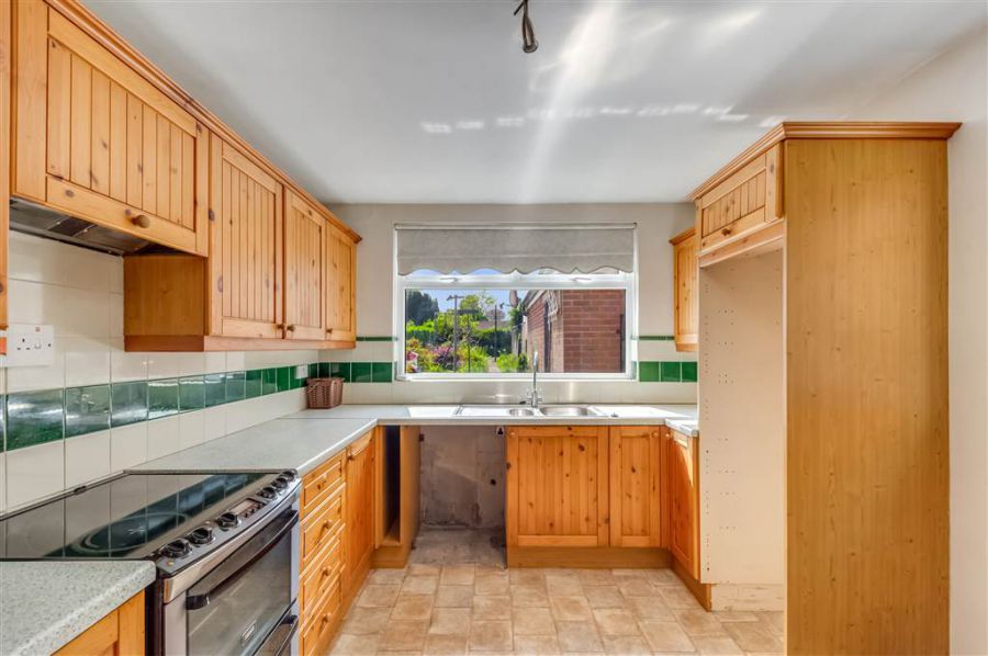 9 Finaghy Park South