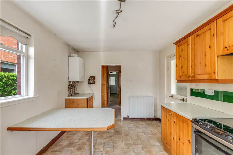 9 Finaghy Park South
