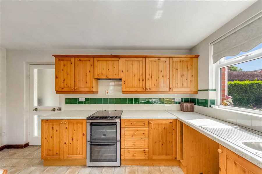 9 Finaghy Park South
