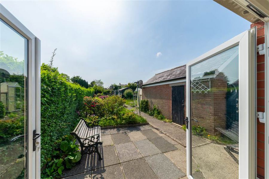 9 Finaghy Park South