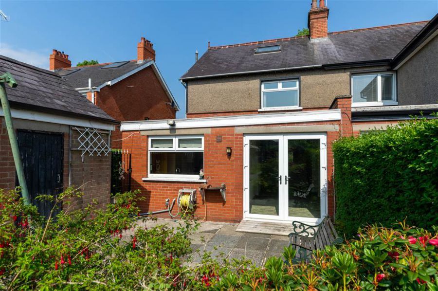 9 Finaghy Park South