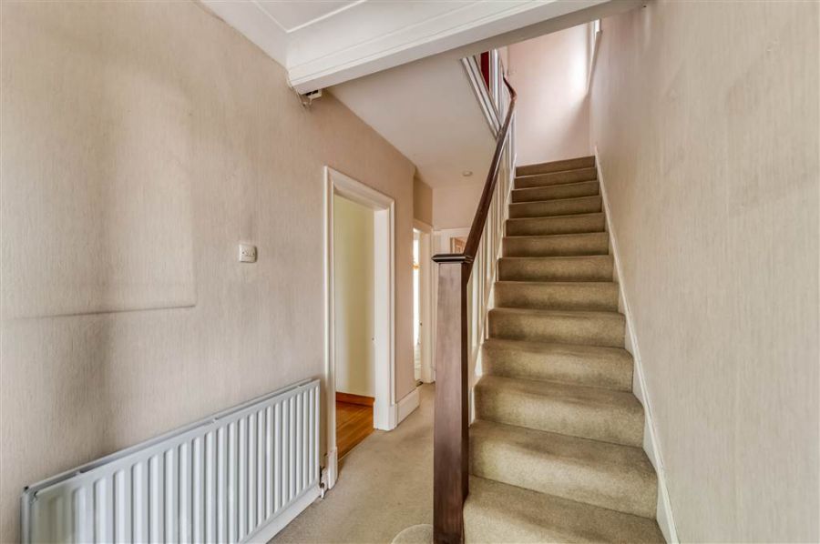 9 Finaghy Park South