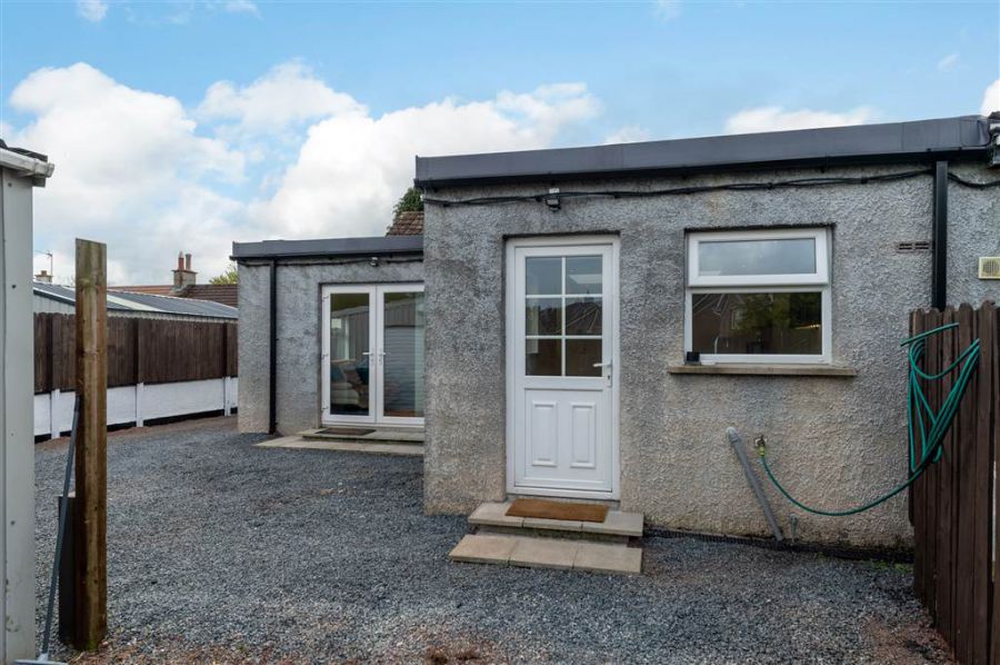 10 Steedstown Road