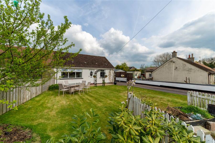 10 Steedstown Road