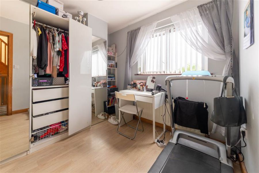1 Cois Cluana Park