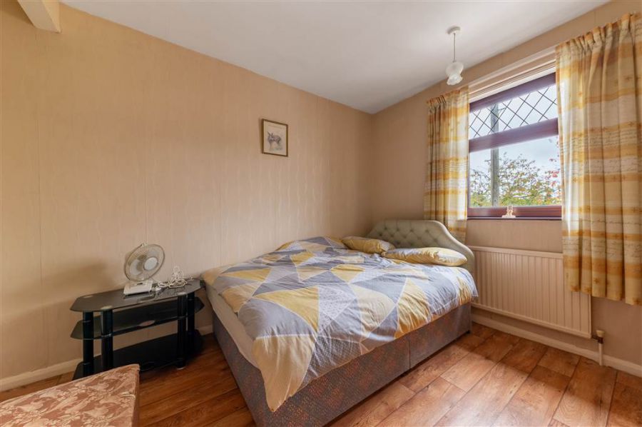 8 Benmore Drive