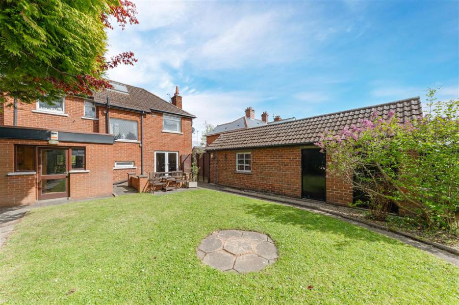 138 Finaghy Road North