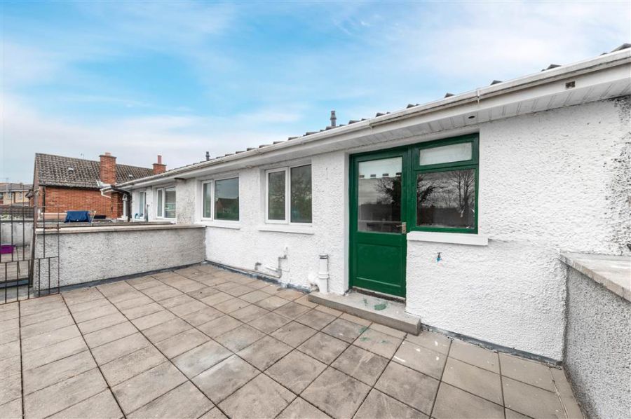 14 Trench Park