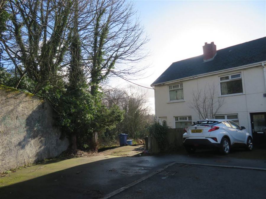 28 Sunnymede Avenue, dunmurry, belfast, BT17 0PX
