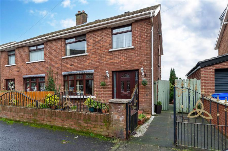 5 Dermott Hill Parade, springfield road, belfast, BT12 7GF