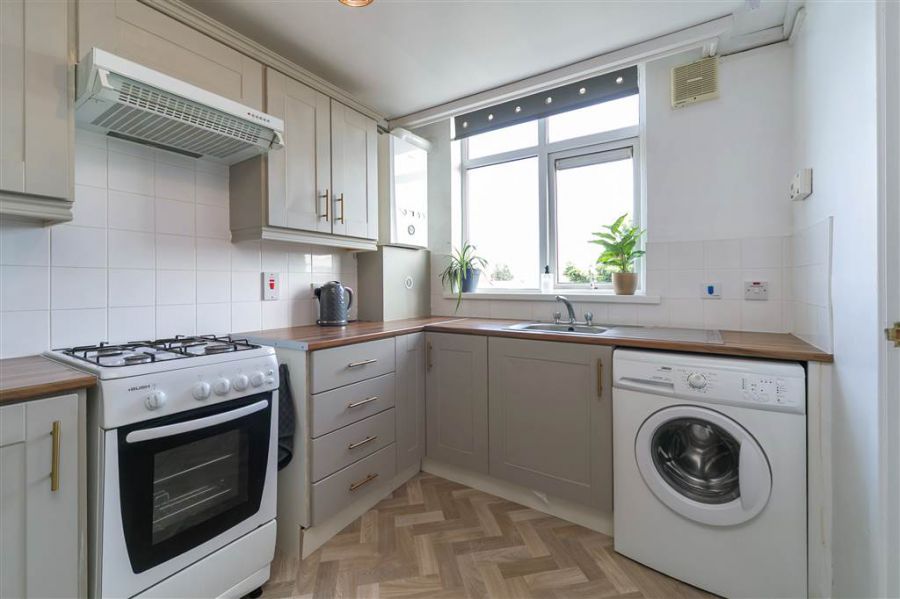 204E Upper Lisburn Road