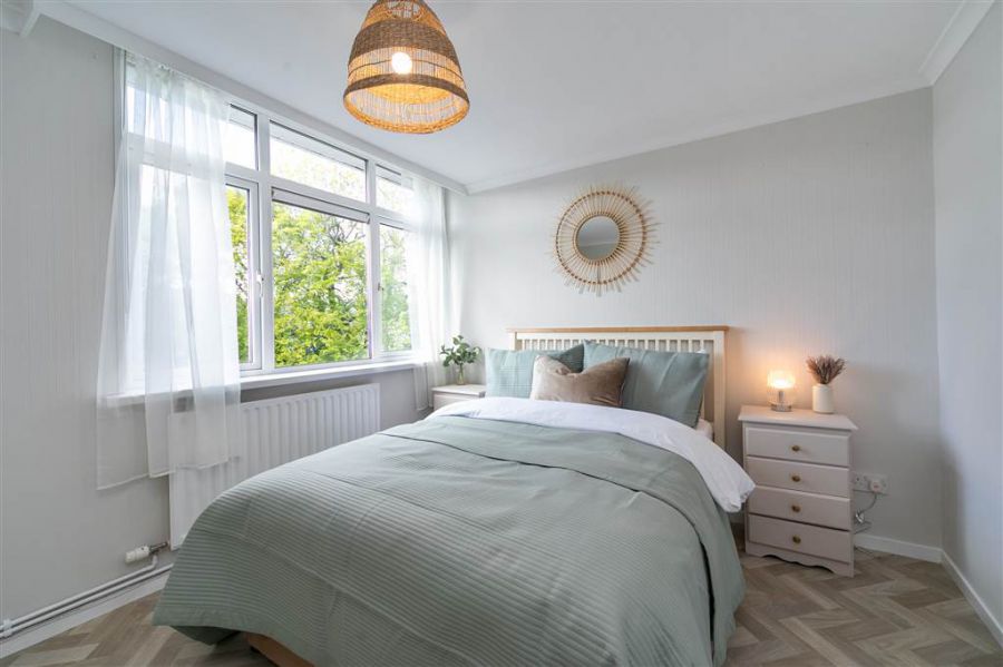 204E Upper Lisburn Road