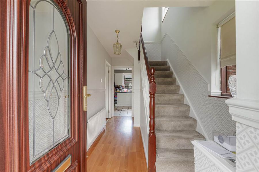30 Dunmurry Lodge