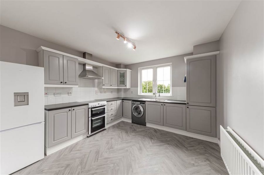 Apt 35 Lagmore Glen