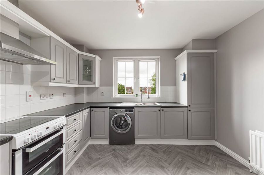 Apt 35 Lagmore Glen