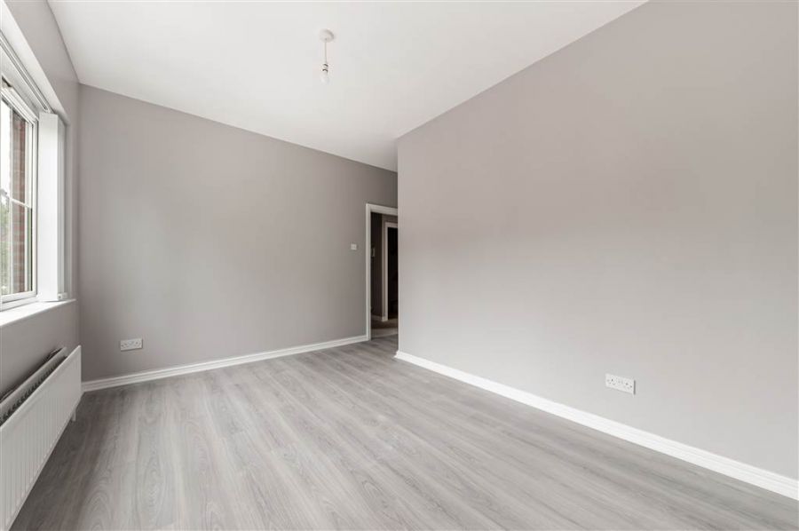 Apt 35 Lagmore Glen