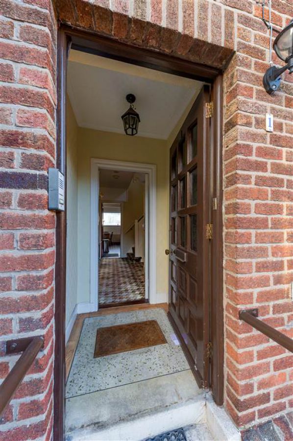 1 Ardmore Park South