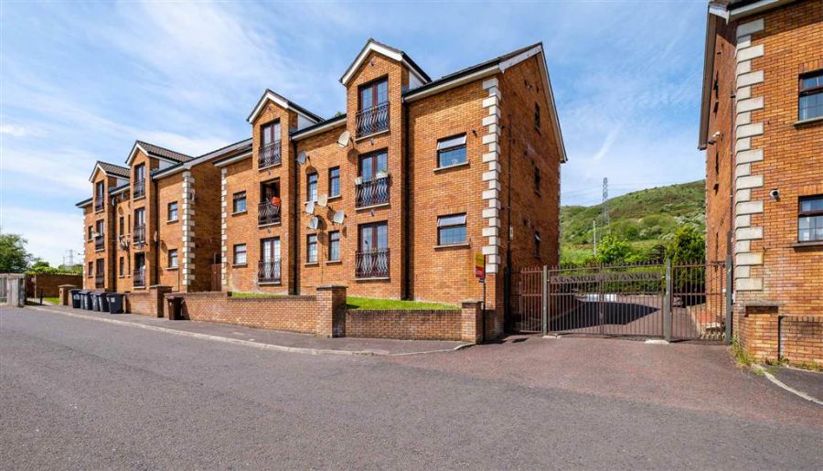 15E Upper Springfield Road