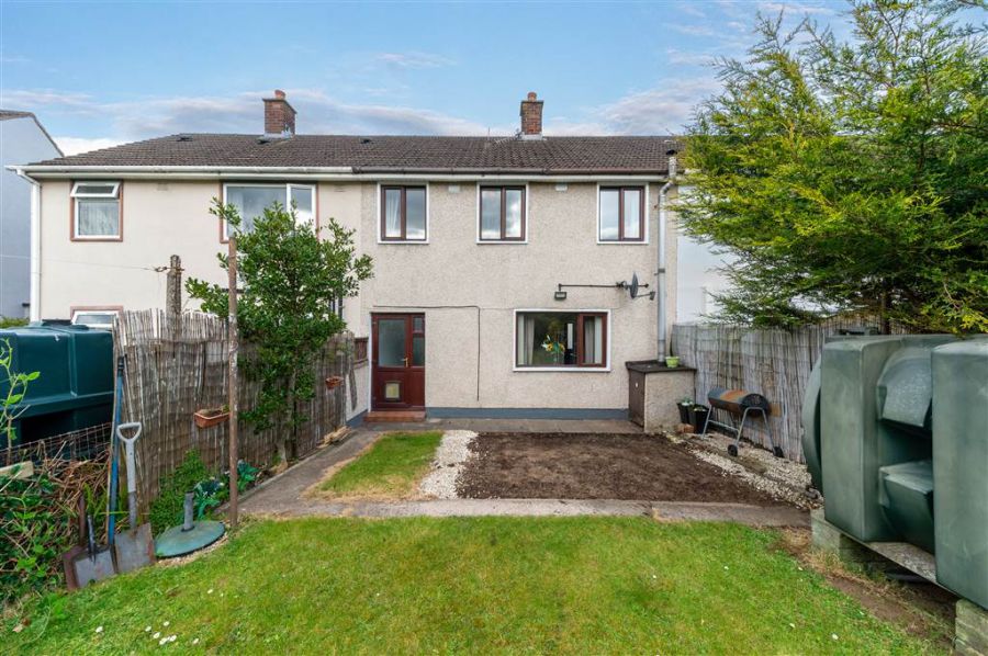 22 Hillmount Gardens