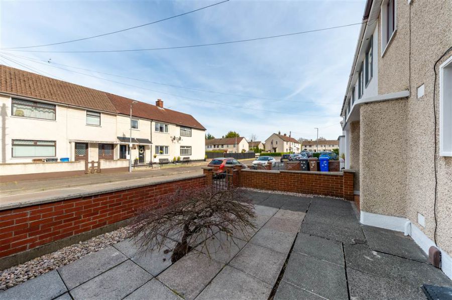 22 Hillmount Gardens