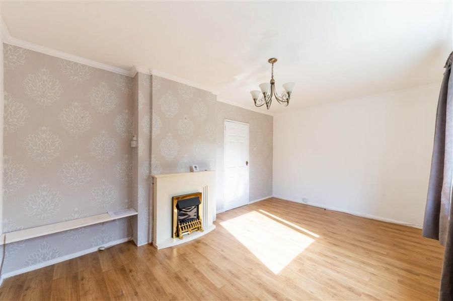 22 Hillmount Gardens