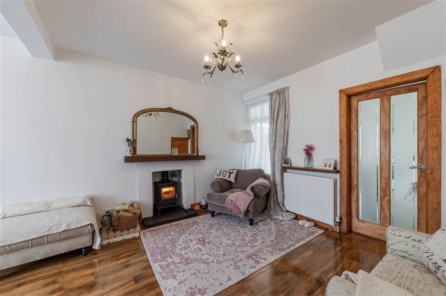 8 Ormonde Avenue