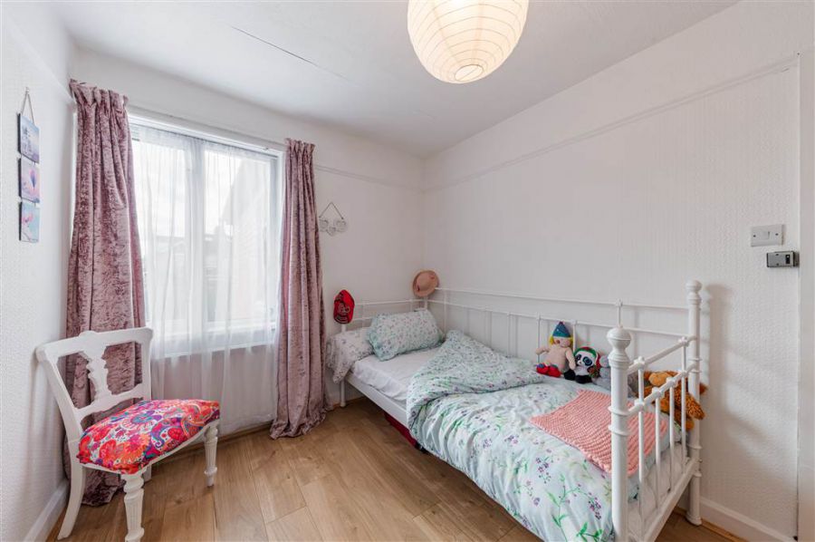 8 Ormonde Avenue