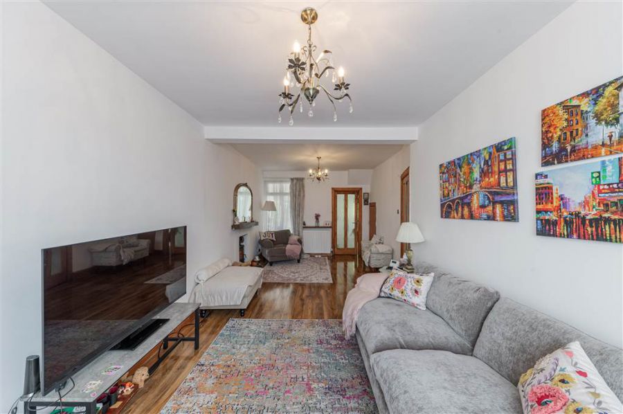 8 Ormonde Avenue