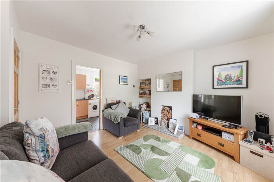 82 Sunnyhill Park