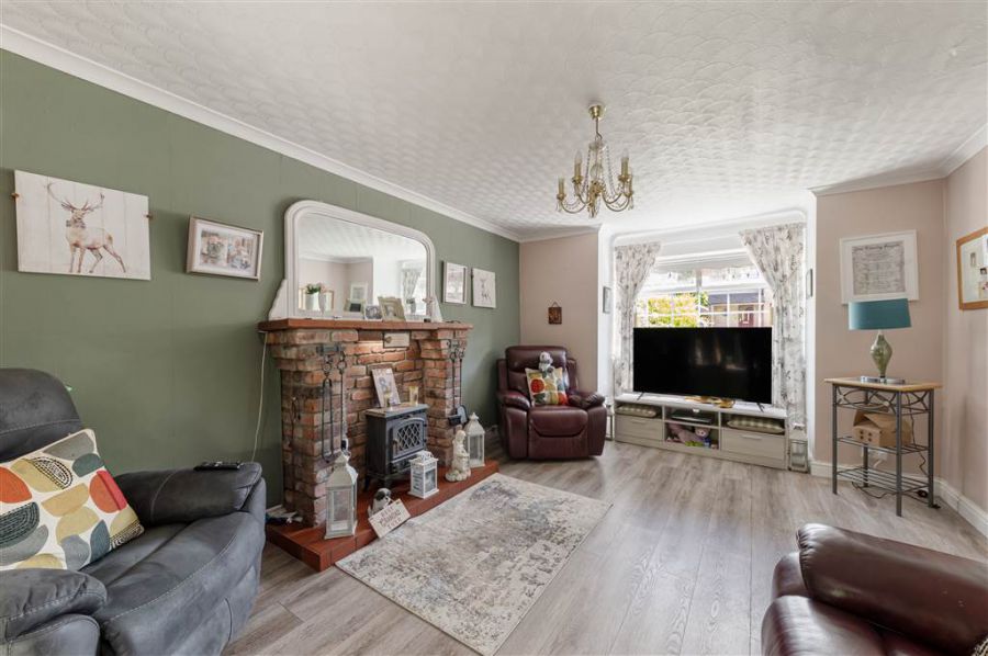 1 Cotlands Green