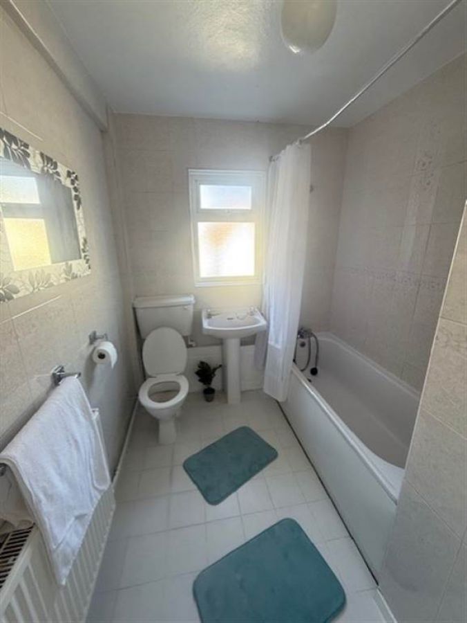 27A Kilwarlin Crescent