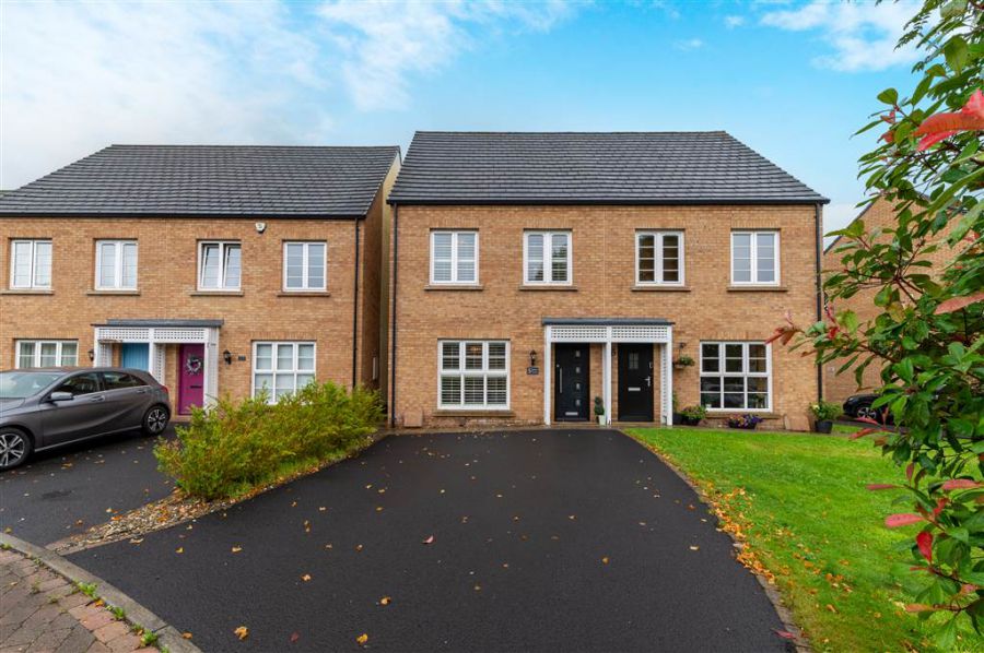 5 Eaton Court