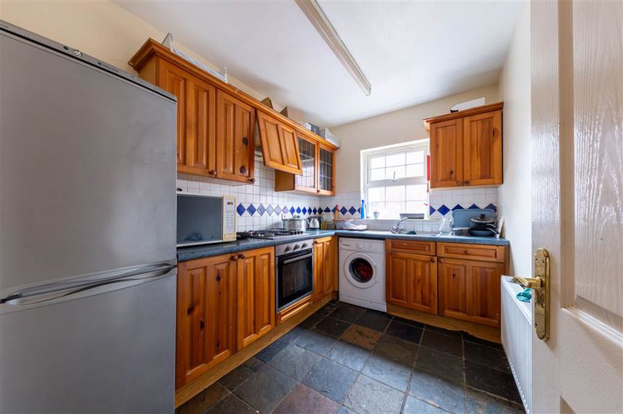 34B Ashley Avenue