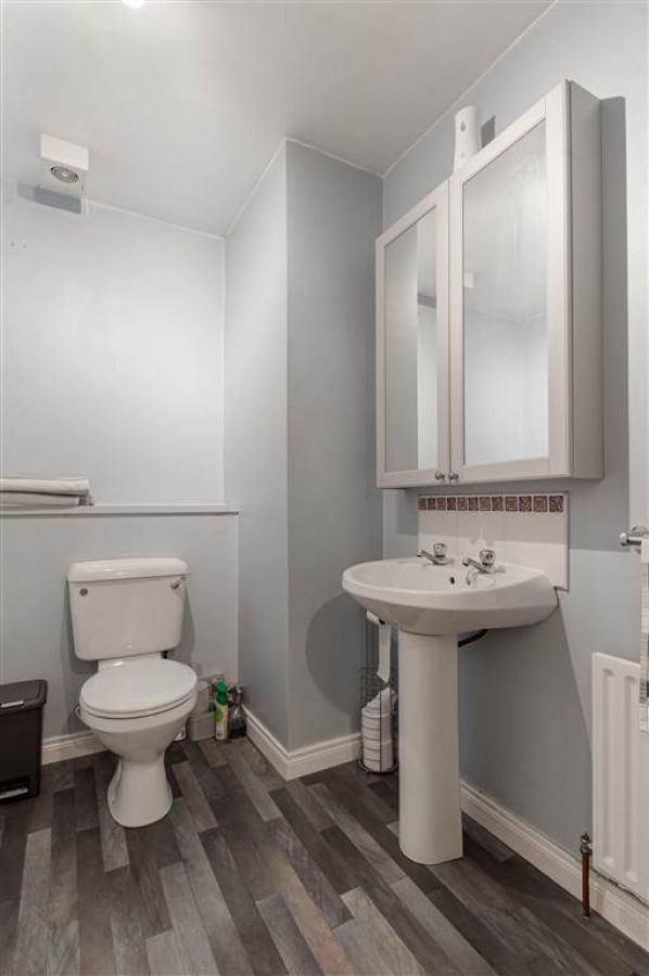 48 Minnowburn Mews