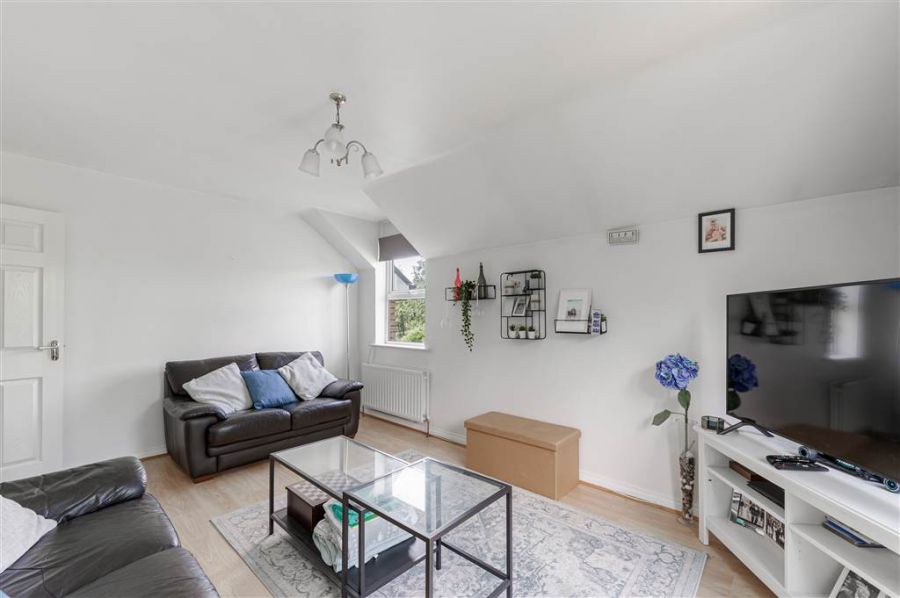 48 Minnowburn Mews