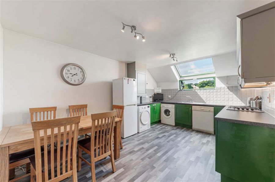 48 Minnowburn Mews
