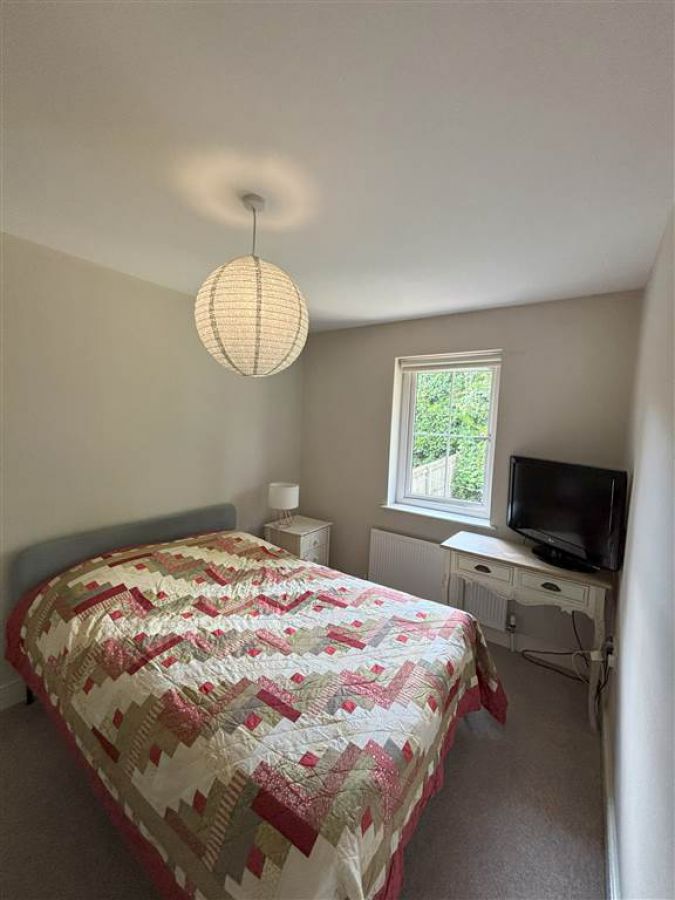 5 Linen Mews
