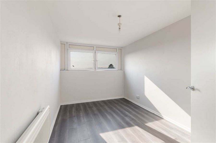 12C Ferndale House