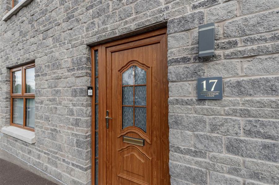 17 Killultagh Green