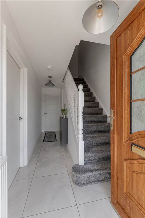 17 Killultagh Green
