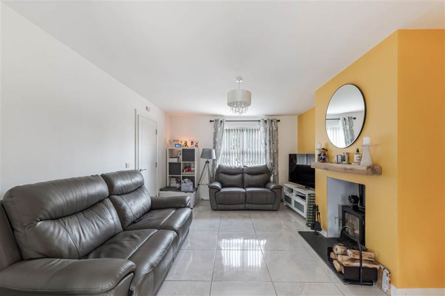 17 Killultagh Green