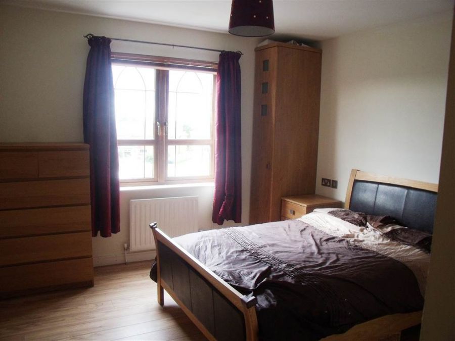 1 Brooke Hall