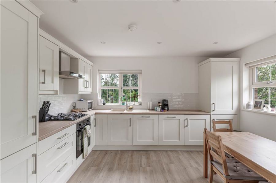 109 Upper Dunmurry Lane